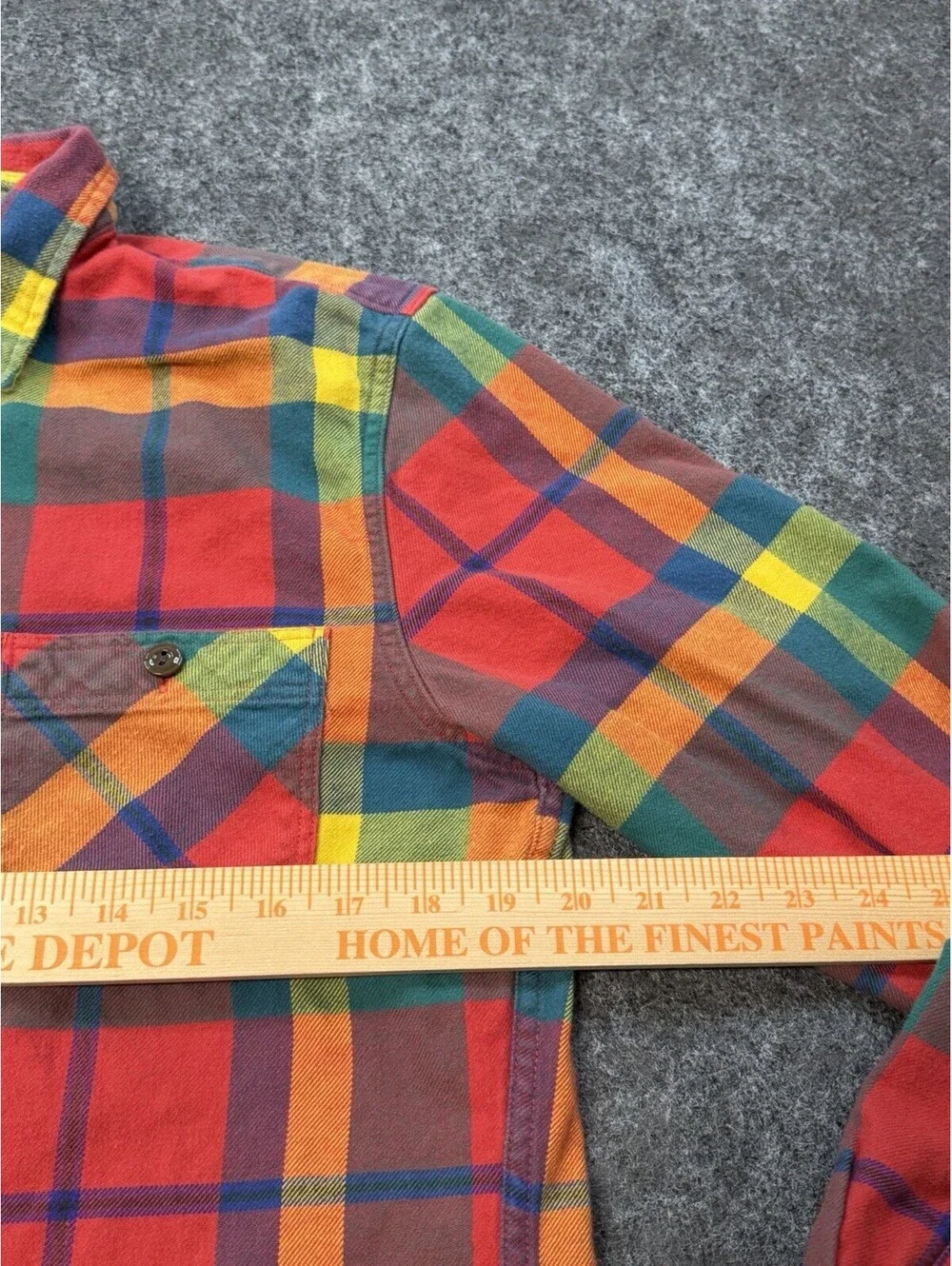 J.Crew Mid-Weight Flannel Shirt Men’s Medium Slim Plaid Button Front Cotton
